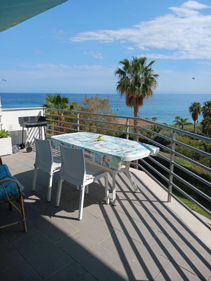 Lube Beach Home Letoianni Exterior foto